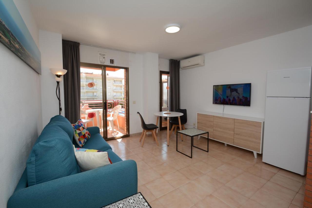Apartamentos Familiares Sa Gavina Estartit L'Estartit Dış mekan fotoğraf