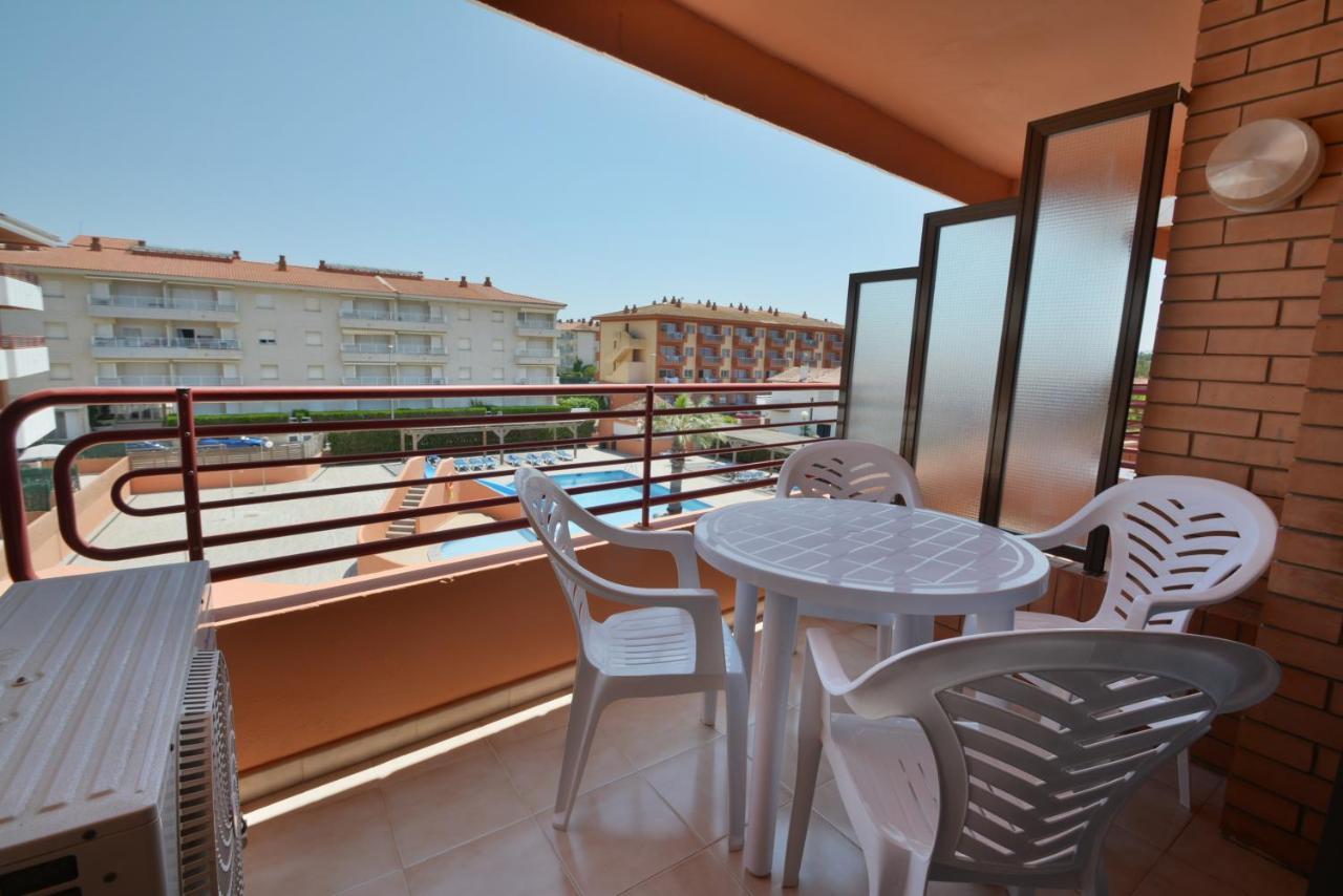Apartamentos Familiares Sa Gavina Estartit L'Estartit Dış mekan fotoğraf