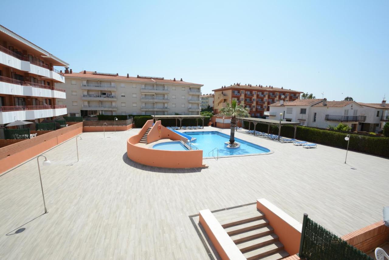 Apartamentos Familiares Sa Gavina Estartit L'Estartit Dış mekan fotoğraf
