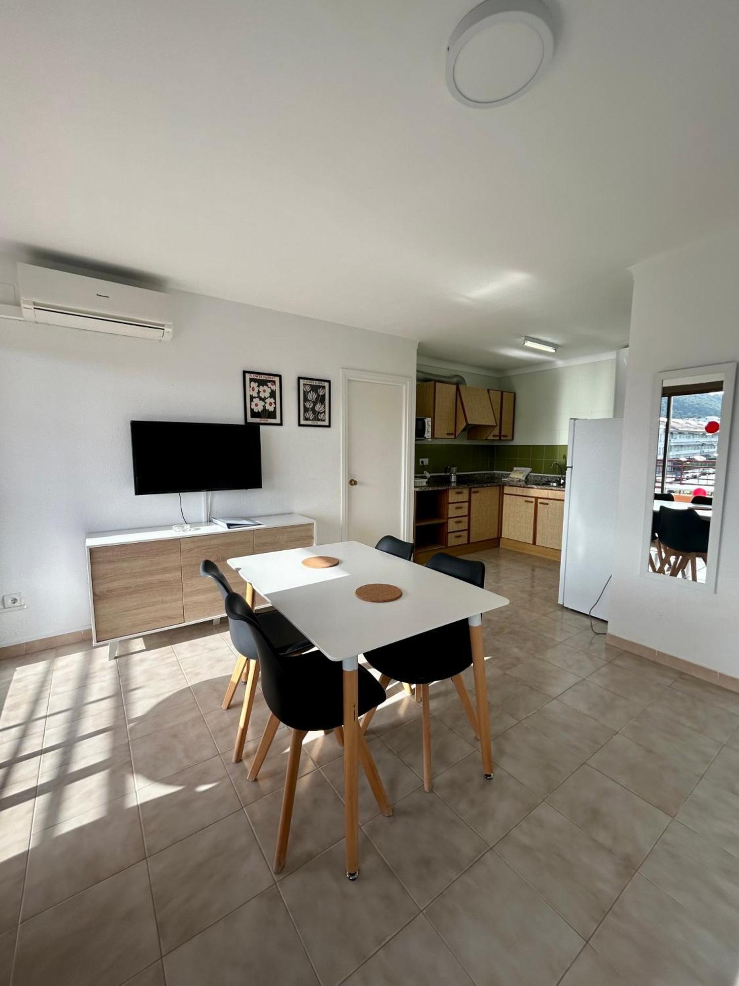 Apartamentos Familiares Sa Gavina Estartit L'Estartit Dış mekan fotoğraf
