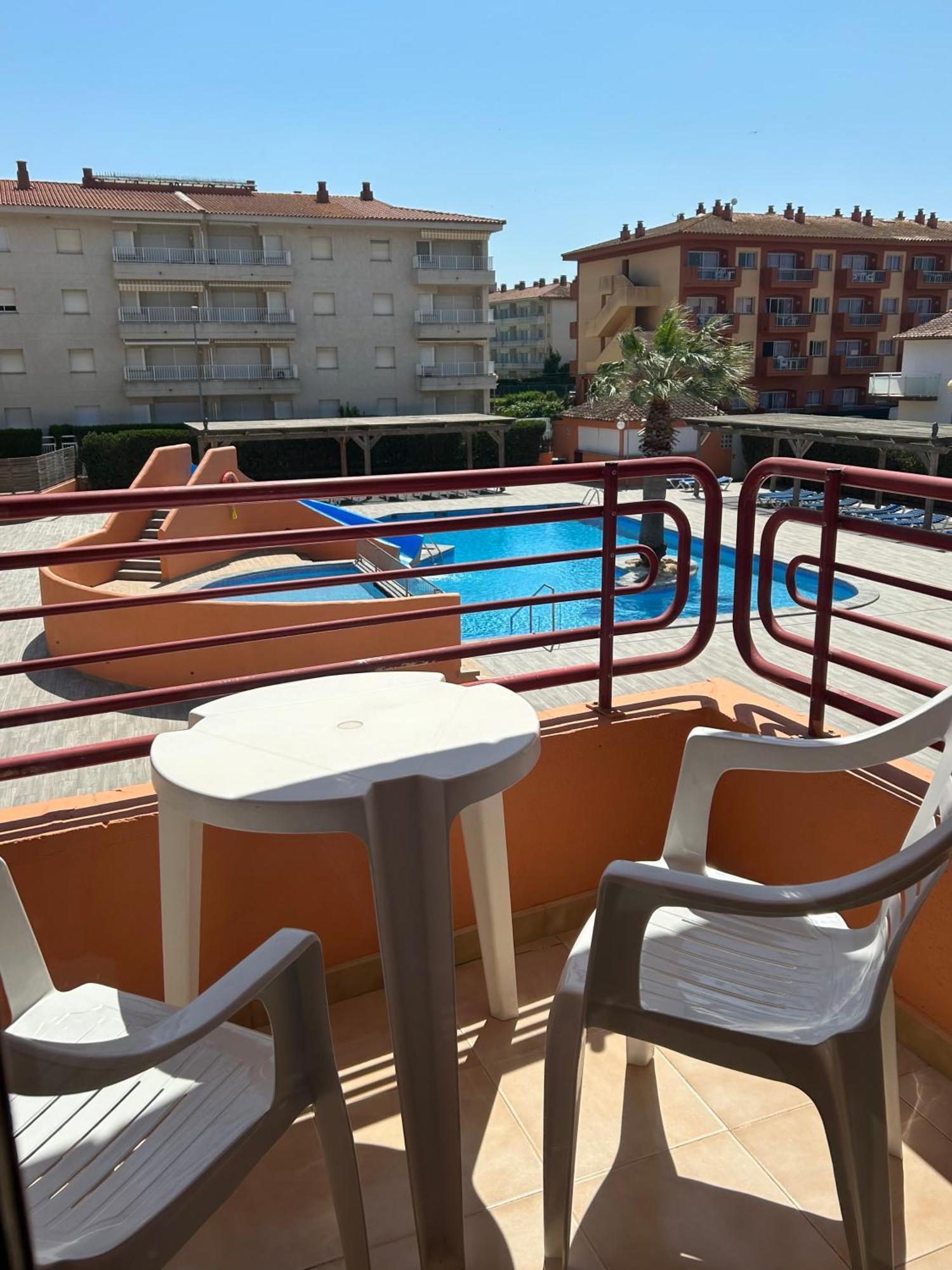 Apartamentos Familiares Sa Gavina Estartit L'Estartit Dış mekan fotoğraf